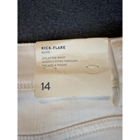 NWT J Jill Women's Denim Jeans Size 14 White Kick Flare Ankle Raw Hem Stretch - Picture 7 of 8